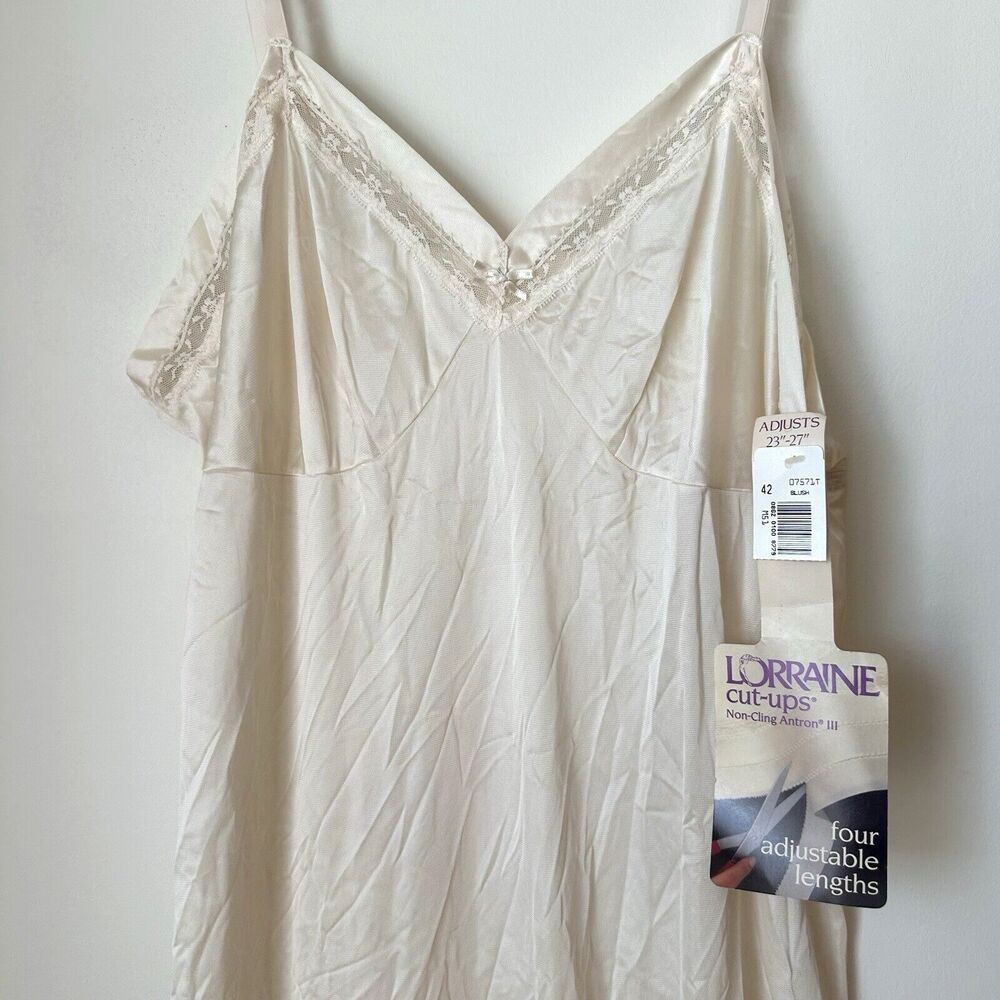 Vintage Lorraine Ivory Satin Slip Womens 42 Tall Non-Cling 'Cut-ups' USA w/ Tags